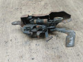замок капота Toyota Carina E 1 поколение T190 1995, 1.8 л., 7A-FE, бензин, МКПП, универсал, передний привод - фото №4