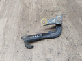 петля капота левая Toyota Carina E 1 поколение T190 1995, 1.8 л., 7A-FE, бензин, МКПП, универсал, передний привод - фото №4