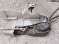 замок двери передней правой Toyota Carina E 1 поколение T190 1995, 1.8 л., 7A-FE, бензин, МКПП, седан - фото №6
