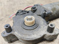 моторчик стеклоподъемника задний правый Toyota Carina E 1 поколение T190 1995, 1.8 л., 7A-FE, бензин, МКПП, универсал, передний привод - фото №2