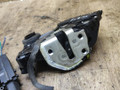 замок двери передней левой Toyota Yaris XP9 2007, 1.5 л., 1NZ-FE, бензин, АКПП, чёрный, седан, передний привод - фото №2
