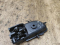 ручка внутренняя передняя левая Toyota Yaris XP9 2007, 1.5 л., 1NZ-FE, бензин, АКПП, чёрный, седан, передний привод - фото №3