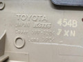 дополнительный стоп-сигнал Toyota Yaris XP9 2007, 1.5 л., 1NZ-FE, бензин, АКПП, чёрный, седан, передний привод - фото №5