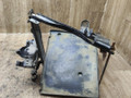 полка аккумулятора Toyota Yaris XP9 2007, 1.5 л., 1NZ-FE, бензин, АКПП, чёрный, седан, передний привод - фото №2
