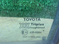 стекло двери задней левой Toyota Avensis 1 поколение (T220) 1998, 2.0 л., 2C, дизель, МКПП, седан - фото №2
