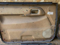 обшивка салона Mitsubishi Pajero 2 поколение 1996, 3.0 л., 6G72 (SOHC 12V), бензин, АКПП, внедорожник 5 дв. - фото №7