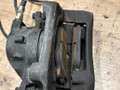 суппорт передний правый Mercedes-Benz W124 1 поколение (1984 - 1993), 3.0 л., M 103.985, бензин, АКПП, чёрный, седан, полный привод - фото №2