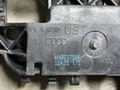 скелет ручки двери передней правой Audi A8 D4/4H 2012, 4.2 л., CDRA, бензин, АКПП, седан, 4H0837886 - фото №9