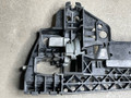 скелет ручки двери передней правой Audi A8 D4/4H 2012, 4.2 л., CDRA, бензин, АКПП, седан, 4H0837886 - фото №7