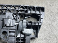 скелет ручки двери передней правой Audi A8 D4/4H 2012, 4.2 л., CDRA, бензин, АКПП, седан, 4H0837886 - фото №6