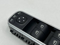 блок управления стеклоподъемниками Mercedes-Benz GLE V167 2021, 2.0 л., дизель, АКПП, внедорожник 5 дв., A1679059803 - фото №4