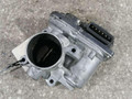 заслонка дроссельная Toyota Auris 1 поколение 2009 - фото №3