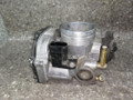 заслонка дроссельная Volkswagen Golf 4 поколение 2000 - фото №3