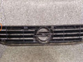 решетка радиатора Opel Zafira 1 поколение (A) (1999 - 2003), 90580685 - фото №2