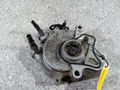 насос вакуумный Land Rover Range Rover Sport 1 поколение 2007, 2.7 л., TD, 276DT, дизель, АКПП, полный привод, 4R8Q2A451AE - фото №3