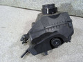 корпус воздушного фильтра Audi A6 4F/C6 2005, 3.2 л., i, бензин, 4F0133835F, 4F0133843 - фото №2