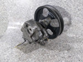насос гидроусилителя руля Mitsubishi Carisma 1 поколение [рестайлинг] (1999 - 2004), 1.8 л., GDi, бензин, МКПП - фото №3