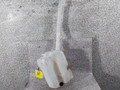 бачок омывателя Renault Scenic 2 поколение [рестайлинг] (2006 - 2010), 8200104706F, 8200104705F - фото №3