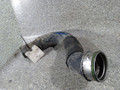 патрубок интеркулера Volkswagen Touareg 1 поколение (2002 - 2007), 2.5 л., TDi, BAC, дизель, МКПП, полный привод, 7L0145822B - фото №4
