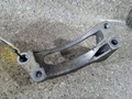 кронштейн компрессора кондиционера Volkswagen Touareg 1 поколение (2002 - 2007), 2.5 л., TDi, BAC, дизель, МКПП, полный привод, 070260885A - фото №3