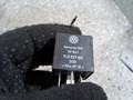 реле (прочие) Volkswagen Touareg 1 поколение (2002 - 2007), 2.5 л., TDi, BAC, дизель, МКПП, полный привод, 7L0927841 - фото №2