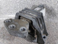 подушка крепления двигателя Opel Insignia 1 поколение (A) (2008 - 2014), 2.0 л., CDTi, A 20 DTH, дизель, МКПП, 13227717 - фото №2