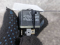 реле (прочие) Audi A6 4A/C4 (1994 - 1997), 2.6 л., i, ABC, бензин, МКПП, полный привод, 431951253H - фото №2