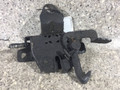 замок капота Chevrolet Captiva 1 поколение (2006 - 2011), 2.0 л., VCDi, Z 20 S1, дизель, МКПП, полный привод - фото №2
