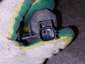 насос (моторчик) омывателя фар Ford Kuga 1 поколение (2008 - 2013), 2.0 л., TDCi, 5W93-13K082-AA - фото №3