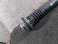 полуось передняя правая (приводной вал, ШРУС) Volkswagen Caddy 3 поколение (2004 - 2010), 1.9 л., дизель, 5МКПП - фото №2