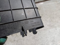 кожух аккумулятора Volkswagen Passat B6 (2005 - 2010), 3C0915335 - фото №4