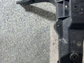 передняя панель крепления облицовки (телевизор) Mazda 3 BK (2003 - 2005) - фото №4