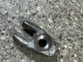 крепление форсунки Renault Megane 2 поколение (2002 - 2006), 1.5 л., DCi, K9K 732, дизель, МКПП, 8200294788 - фото №2