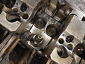 головка блока цилиндров Volkswagen Caddy 3 поколение (2004 - 2010), 1.9 л., TDi, BLS, дизель, МКПП, 038103373R - фото №8