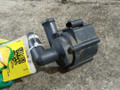 насос антифриза дополнительный Volkswagen Tiguan 1 поколение (2007 - 2011), 2.0 л., TDi, CBAB, дизель, АКПП, 5N0965561, 701713080 - фото №3