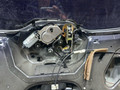 моторчик заднего стеклоочистителя (дворника) Volkswagen Touareg 1 поколение (2002 - 2007) - фото №2