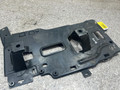 полка аккумулятора Peugeot 5008 1 поколение [рестайлинг] (2013 - 2016), 2.0 л., дизель, 9815288480 - фото №2