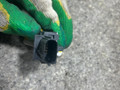 датчик удара Toyota Auris 1 поколение (2006 - 2009), 2.0 л., дизель, 89831-02060 - фото №3