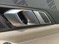 обшивка двери передняя правая BMW X5 G05 2020, 3.0 л., дизель, АКПП, c3z(tanzanite blue ii metallic), внедорожник 5 дв., полный привод, правый руль, 7454718, 51417454718, 7454714, 51417454714, 51419473964, 9473964, 9784325, 8712321, 8712325, 9473936, 51419473936 - фото №6