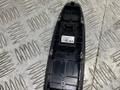 кнопка стеклоподъемника двери BMW 3 серия F30/F31/F34 [рестайлинг] F30 2015, 2.0 л., N47 D20 C, дизель, МКПП, estoril blau (b45), седан, полный привод, правый руль, 61319208107, 9208107 - фото №3