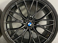 диск литой BMW 3 серия F30/F31/F34 2013, 2.0 л., N47 D20 C, дизель, МКПП, black sapphire metallic (475), седан, задний привод, правый руль - фото №2