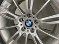 диск литой BMW 3 серия E90/E91/E92/E93 E90 2007, 3.0 л., M57 D30 (306D3), дизель, АКПП, серебро, седан, задний привод, правый руль - фото №4