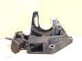 кронштейн генератора Renault Scenic 1 поколение 1998, 1.6 л., i, K4M 720, бензин, АКПП, синий, минивэн, передний привод, 7700271173 - фото №3