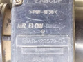 расходомер воздуха Ford Focus 1 поколение 1998, 1.8 л., i, бензин, 98AB-12B579-DA - фото №3