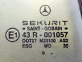 форточка передняя правая Mercedes-Benz A-Класс W168 1999, 1.4 л., i, M 166.940, бензин, 5МКПП, белый, хетчбэк 5 дв., передний привод, 43R-001057, A1687250209 - фото №2