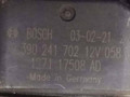 моторчик передних стеклоочистителей (дворников) Ford Mondeo 3 поколение 2003, 2.0 л., HJBA, дизель, МКПП, белый, универсал, передний привод, BOSCH, 0390241702, 1C7117508AD - фото №3