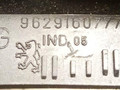 ручка внутренняя передняя левая Peugeot 607 1 поколение 2002, 2.2 л., 4HX (DW12TED4/FAP), дизель, МКПП, седан, передний привод, 9629160777 - фото №3