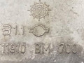 кронштейн генератора Nissan Almera N16 2001, 1.8 л., i, QG18DE, бензин, МКПП, серебристый, хетчбэк 5 дв., передний привод, 11910BM700 - фото №4