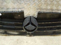 решетка радиатора Mercedes-Benz Vaneo W414 2001, 1.7 л., OM 668.942, дизель, 5МКПП, синий, минивэн, передний привод, A4148800085 - фото №2