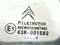 форточка передняя правая Citroen C3 1 поколение 2005, 1.1 л., i, HFX (TU1JP), бензин, МКПП, голубой, хетчбэк 5 дв., передний привод, 43R-001583 - фото №3